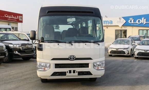 Acheter Import Voiture Toyota Coaster Blanc à Import - Dubai, Anse-la-Raye Acheter Import Voiture Toyota Coaster Blanc à Import - Dubai, Anse-la-Raye