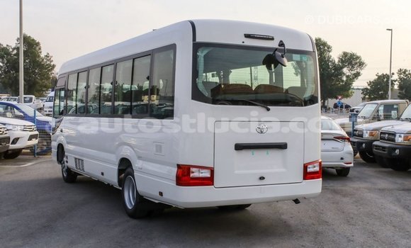 Acheter Import Voiture Toyota Coaster Blanc à Import - Dubai, Anse-la-Raye Acheter Import Voiture Toyota Coaster Blanc à Import - Dubai, Anse-la-Raye
