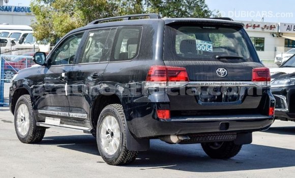 Buy Import Toyota Land Cruiser Black Car in Import - Dubai in Anse-la-Raye Buy Import Toyota Land Cruiser Black Car in Import - Dubai in Anse-la-Raye
