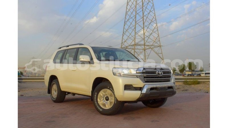 Big with watermark toyota land cruiser anse la raye import dubai 1843