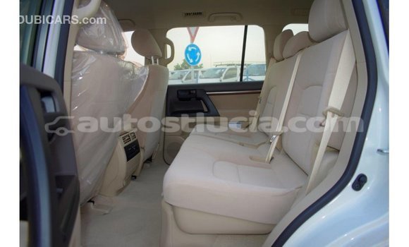 Buy Import Toyota Land Cruiser White Car in Import - Dubai in Anse-la-Raye Buy Import Toyota Land Cruiser White Car in Import - Dubai in Anse-la-Raye