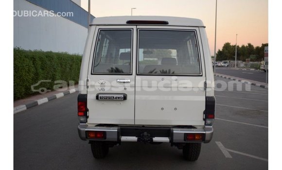 Buy Import Toyota Land Cruiser White Car in Import - Dubai in Anse-la-Raye Buy Import Toyota Land Cruiser White Car in Import - Dubai in Anse-la-Raye