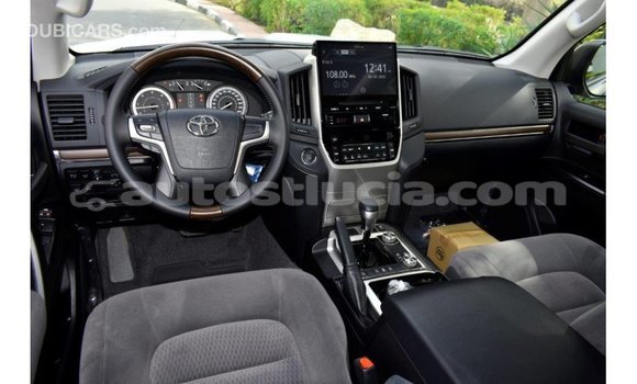 Buy Import Toyota Land Cruiser Black Car in Import - Dubai in Anse-la-Raye Buy Import Toyota Land Cruiser Black Car in Import - Dubai in Anse-la-Raye
