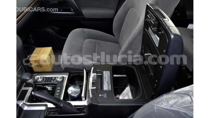 Big with watermark toyota land cruiser anse la raye import dubai 1847