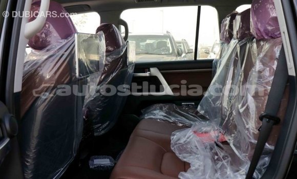 Buy Import Toyota Land Cruiser Black Car in Import - Dubai in Anse-la-Raye Buy Import Toyota Land Cruiser Black Car in Import - Dubai in Anse-la-Raye
