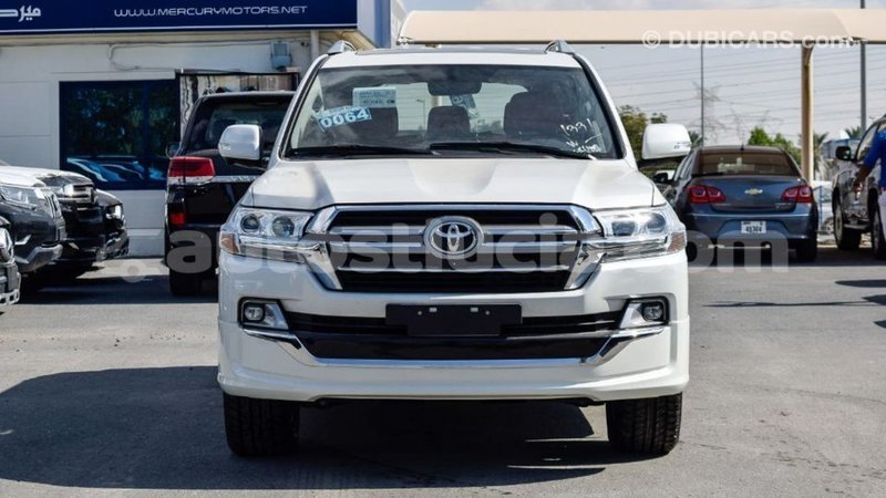 Big with watermark toyota land cruiser anse la raye import dubai 1849