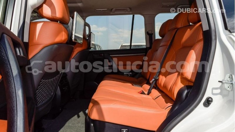 Big with watermark toyota land cruiser anse la raye import dubai 1849