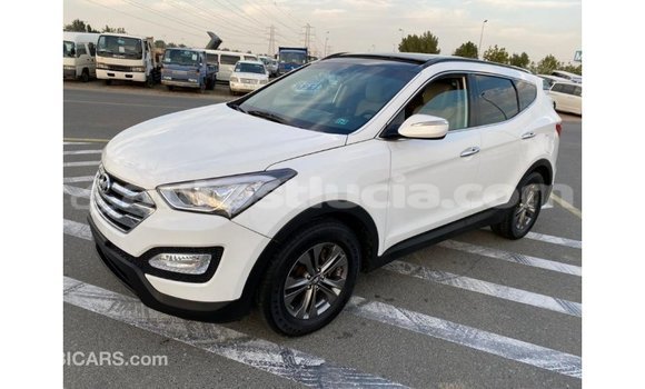 Buy Import Hyundai Santa Fe White Car in Import - Dubai in Anse-la-Raye Buy Import Hyundai Santa Fe White Car in Import - Dubai in Anse-la-Raye