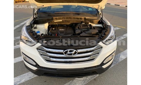 Buy Import Hyundai Santa Fe White Car in Import - Dubai in Anse-la-Raye Buy Import Hyundai Santa Fe White Car in Import - Dubai in Anse-la-Raye