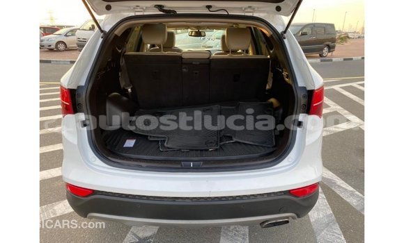 Buy Import Hyundai Santa Fe White Car in Import - Dubai in Anse-la-Raye Buy Import Hyundai Santa Fe White Car in Import - Dubai in Anse-la-Raye