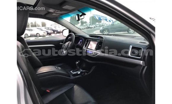 Buy Import Toyota Highlander Other Car in Import - Dubai in Anse-la-Raye Buy Import Toyota Highlander Other Car in Import - Dubai in Anse-la-Raye