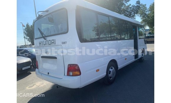 Buy Import Hyundai Accent White Car in Import - Dubai in Anse-la-Raye Buy Import Hyundai Accent White Car in Import - Dubai in Anse-la-Raye