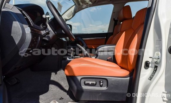 Buy Import Toyota Land Cruiser White Car in Import - Dubai in Anse-la-Raye Buy Import Toyota Land Cruiser White Car in Import - Dubai in Anse-la-Raye