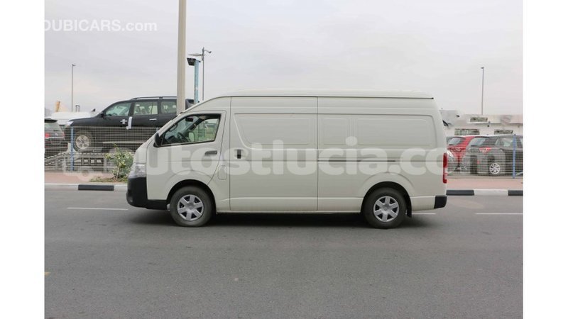 Big with watermark toyota hiace anse la raye import dubai 1877