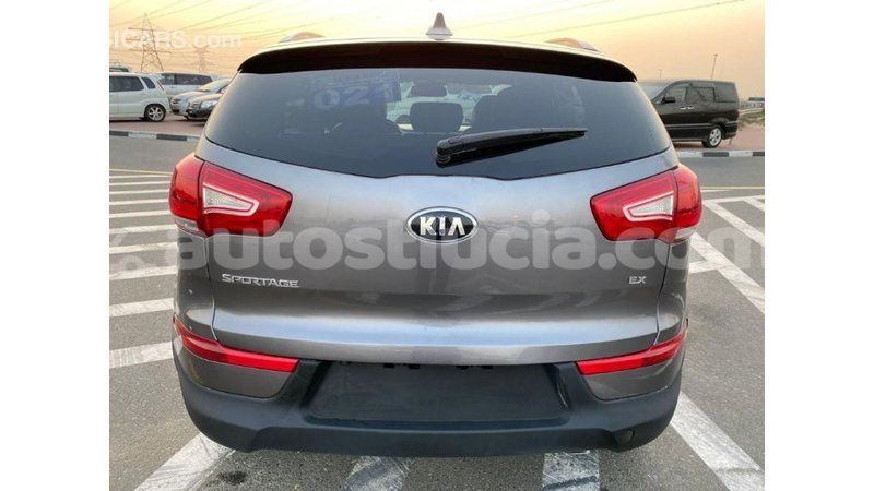 Big with watermark kia sportage anse la raye import dubai 1881