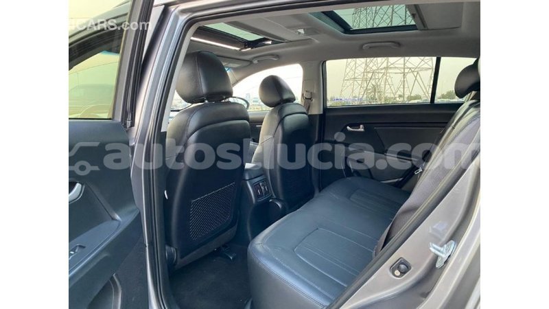 Big with watermark kia sportage anse la raye import dubai 1881