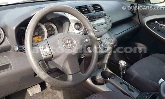 Buy Import Toyota HiAce Other Truck in Import - Dubai in Anse-la-Raye Buy Import Toyota HiAce Other Truck in Import - Dubai in Anse-la-Raye