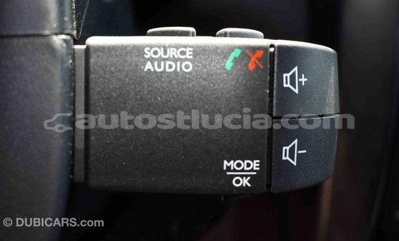 Acheter Import Voiture Renault Duster Noir à Import - Dubai, Anse-la-Raye Acheter Import Voiture Renault Duster Noir à Import - Dubai, Anse-la-Raye