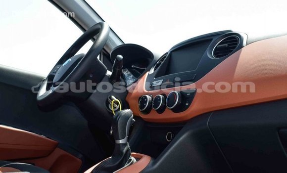 Acheter Import Voiture Hyundai i10 Autre à Import - Dubai, Anse-la-Raye Acheter Import Voiture Hyundai i10 Autre à Import - Dubai, Anse-la-Raye