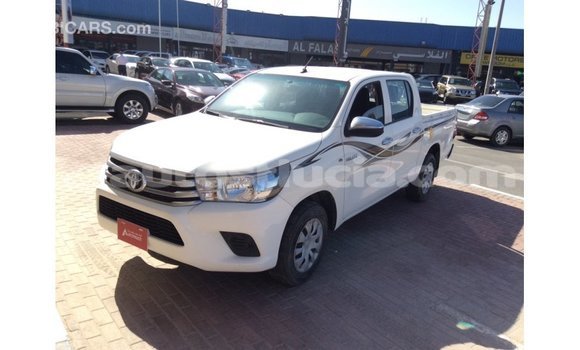 Buy Import Toyota Hilux White Car in Import - Dubai in Anse-la-Raye Buy Import Toyota Hilux White Car in Import - Dubai in Anse-la-Raye