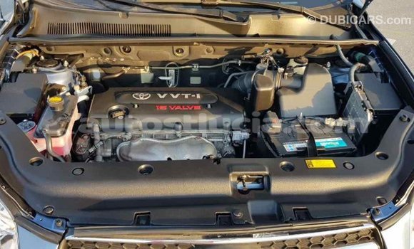 Buy Import Toyota HiAce Blue Truck in Import - Dubai in Anse-la-Raye Buy Import Toyota HiAce Blue Truck in Import - Dubai in Anse-la-Raye