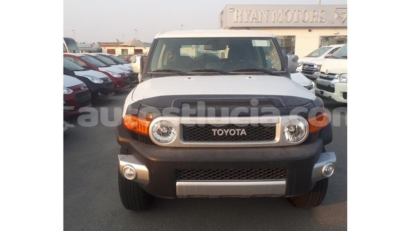 Big with watermark toyota fj cruiser anse la raye import dubai 1917