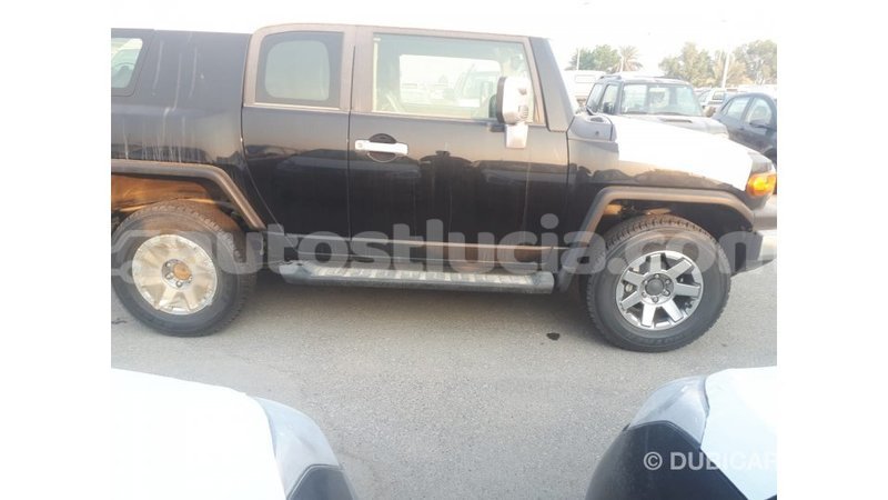 Big with watermark toyota fj cruiser anse la raye import dubai 1917