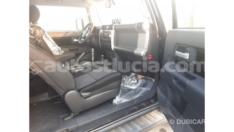 Big with watermark toyota fj cruiser anse la raye import dubai 1917