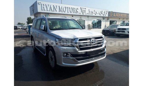 Acheter Import Voiture Toyota Land Cruiser Autre à Import - Dubai, Anse-la-Raye Acheter Import Voiture Toyota Land Cruiser Autre à Import - Dubai, Anse-la-Raye