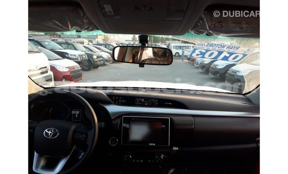 Acheter Import Voiture Toyota Hilux Rouge à Import - Dubai, Anse-la-Raye Acheter Import Voiture Toyota Hilux Rouge à Import - Dubai, Anse-la-Raye