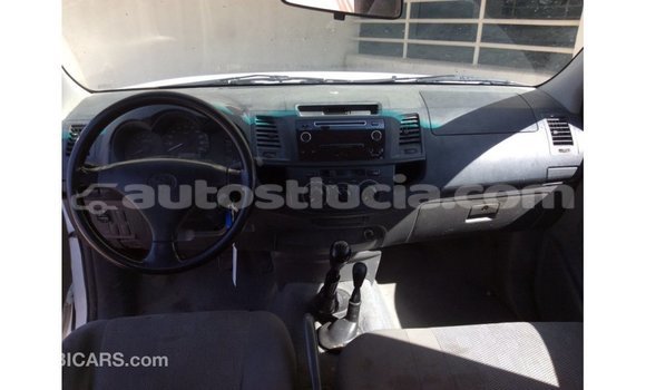 Buy Import Toyota Hilux White Car in Import - Dubai in Anse-la-Raye Buy Import Toyota Hilux White Car in Import - Dubai in Anse-la-Raye