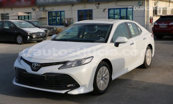 Buy Import Toyota Camry White Car in Import - Dubai in Anse-la-Raye Buy Import Toyota Camry White Car in Import - Dubai in Anse-la-Raye