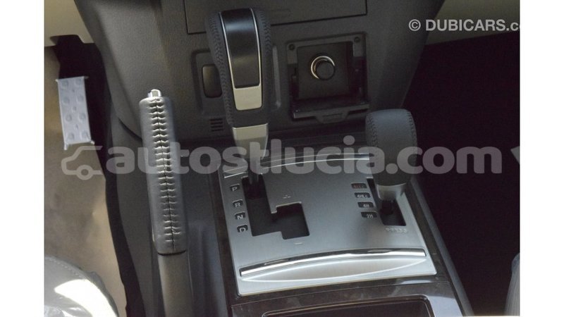 Big with watermark mitsubishi pajero anse la raye import dubai 1933