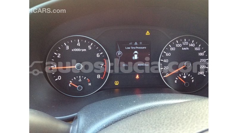 Big with watermark kia sportage anse la raye import dubai 1934