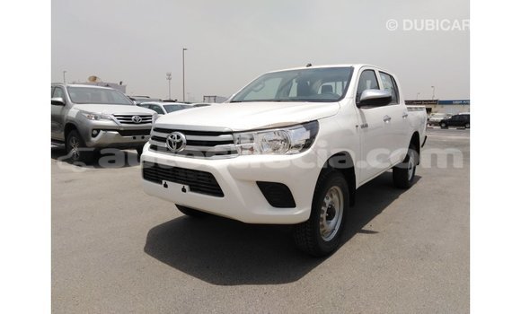 Buy Import Toyota Hilux White Car in Import - Dubai in Anse-la-Raye Buy Import Toyota Hilux White Car in Import - Dubai in Anse-la-Raye