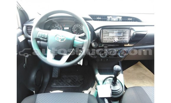 Buy Import Toyota Hilux White Car in Import - Dubai in Anse-la-Raye Buy Import Toyota Hilux White Car in Import - Dubai in Anse-la-Raye