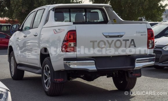Buy Import Toyota Hilux White Car in Import - Dubai in Anse-la-Raye Buy Import Toyota Hilux White Car in Import - Dubai in Anse-la-Raye