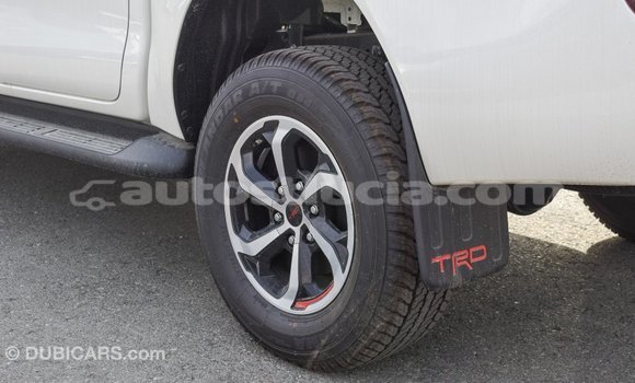 Buy Import Toyota Hilux White Car in Import - Dubai in Anse-la-Raye Buy Import Toyota Hilux White Car in Import - Dubai in Anse-la-Raye