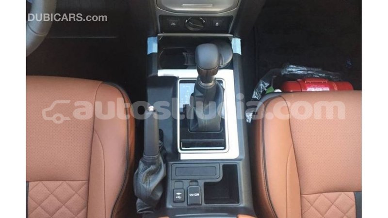 Big with watermark toyota prado anse la raye import dubai 1960