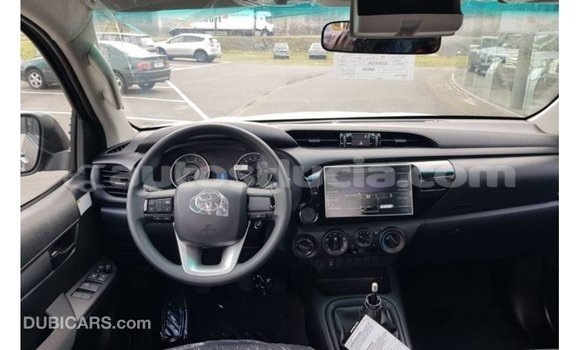 Buy Import Toyota Hilux Brown Car in Import - Dubai in Anse-la-Raye Buy Import Toyota Hilux Brown Car in Import - Dubai in Anse-la-Raye
