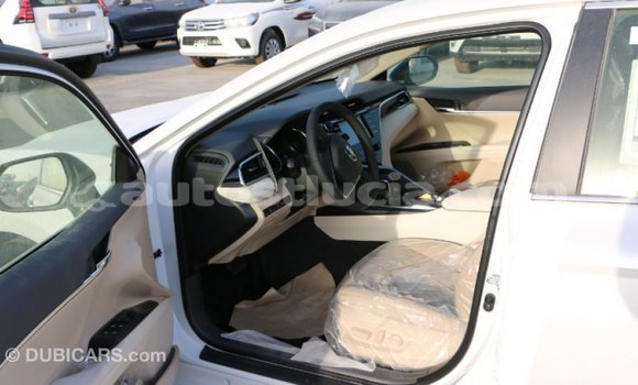 Buy Import Toyota Camry White Car in Import - Dubai in Anse-la-Raye Buy Import Toyota Camry White Car in Import - Dubai in Anse-la-Raye