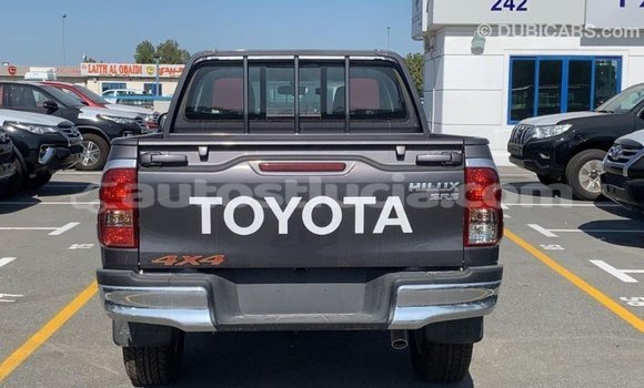 Acheter Import Voiture Toyota Hilux Autre à Import - Dubai, Anse-la-Raye Acheter Import Voiture Toyota Hilux Autre à Import - Dubai, Anse-la-Raye
