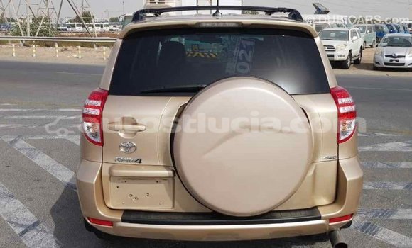 Buy Import Toyota HiAce Other Truck in Import - Dubai in Anse-la-Raye