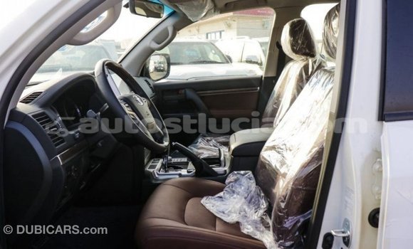 Buy Import Toyota Land Cruiser White Car in Import - Dubai in Anse-la-Raye Buy Import Toyota Land Cruiser White Car in Import - Dubai in Anse-la-Raye