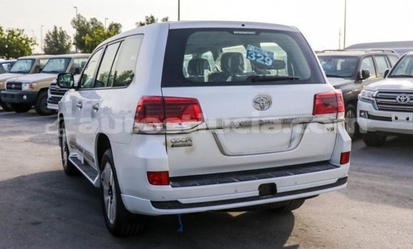 Buy Import Toyota Land Cruiser White Car in Import - Dubai in Anse-la-Raye Buy Import Toyota Land Cruiser White Car in Import - Dubai in Anse-la-Raye
