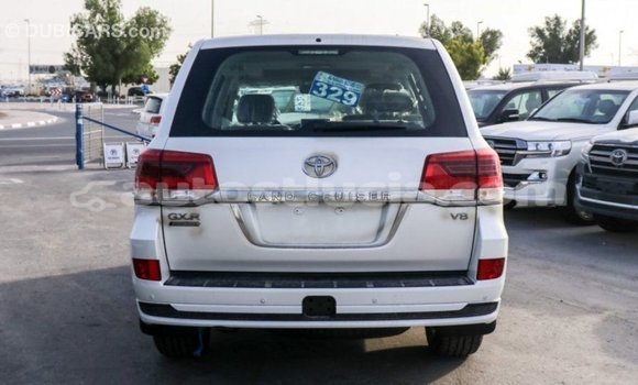 Buy Import Toyota Land Cruiser White Car in Import - Dubai in Anse-la-Raye Buy Import Toyota Land Cruiser White Car in Import - Dubai in Anse-la-Raye