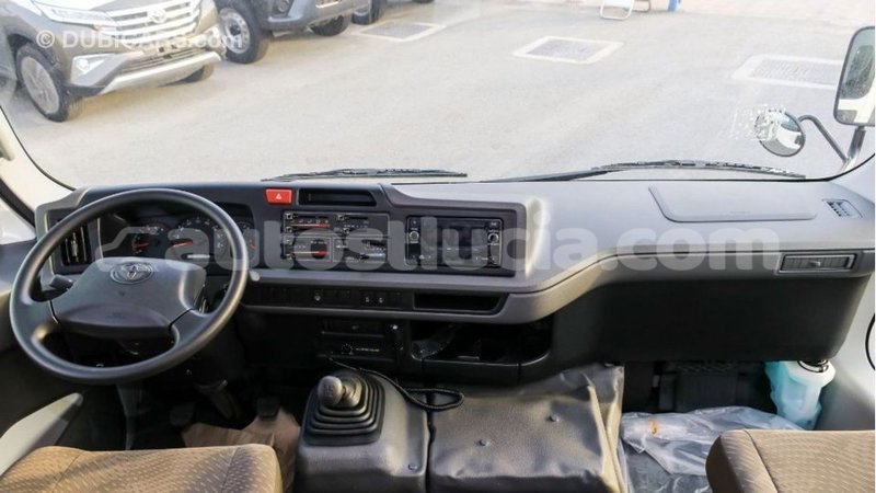 Big with watermark toyota coaster anse la raye import dubai 1996