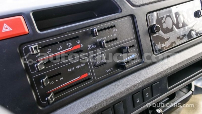 Big with watermark toyota coaster anse la raye import dubai 1996