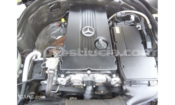 Buy Import Mercedes-Benz 200 Black Car in Import - Dubai in Anse-la-Raye Buy Import Mercedes-Benz 200 Black Car in Import - Dubai in Anse-la-Raye