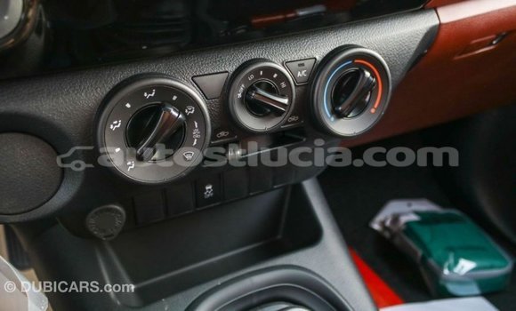 Buy Import Toyota Hilux White Car in Import - Dubai in Anse-la-Raye Buy Import Toyota Hilux White Car in Import - Dubai in Anse-la-Raye